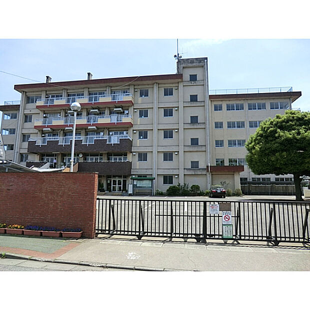 城南中学校