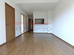 ベルデフラッツ九条 3LDKのリビング/ダイニング