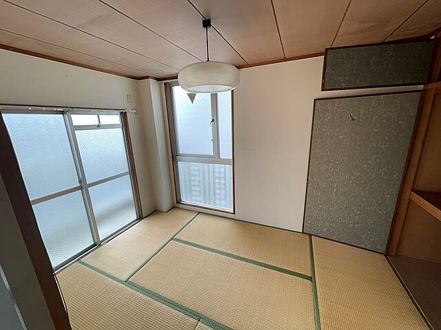 寝室