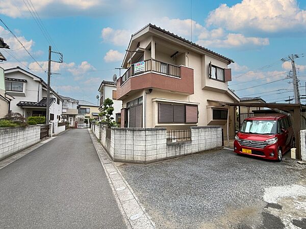 前面道路※外観リフォーム前