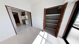 THE SQUARE・Club Residence 606 6階1DKのリビング/ダイニング