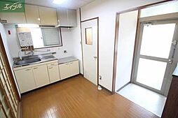 JR山陽本線 岡山駅 徒歩10分の賃貸アパート 1階2DKのリビング/ダイニング