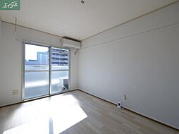 JR山陽本線 岡山駅 徒歩10分の賃貸マンション 5階1Kのリビング/ダイニング