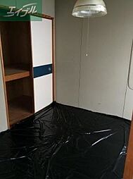 JR山陽本線 岡山駅 バス10分 伊島二丁目下車 徒歩5分の賃貸アパート 1階2DKのリビング/ダイニング