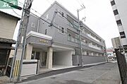 岡山駅より徒歩9分 築10年8ヶ月 3階建の賃貸物件