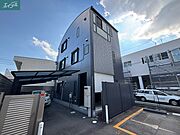 岡山駅より徒歩10分 築24年 3階建の賃貸物件