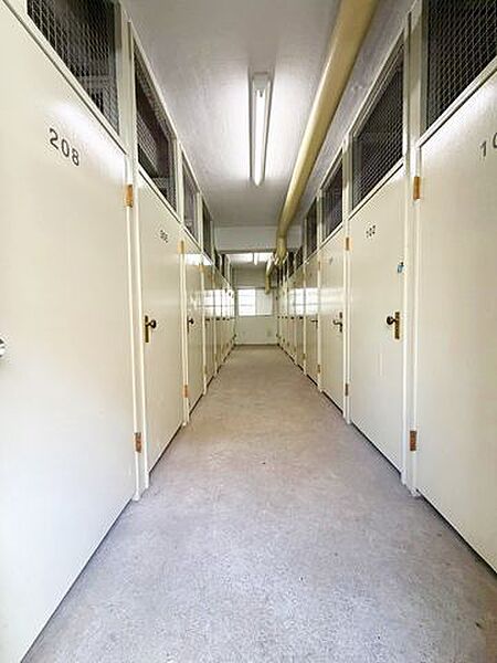 無償トランクルーム付きで、季節家電やアウトドア用品もすっきり収納