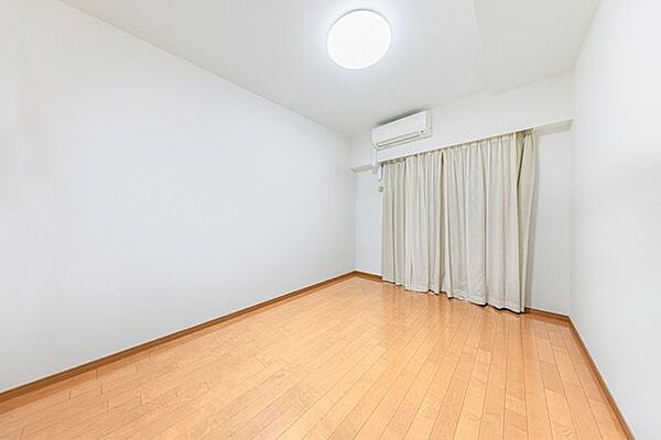 【洋室約6.0帖】※リフォーム後のイメージ画像です。リフォームには別途費用がかかります。