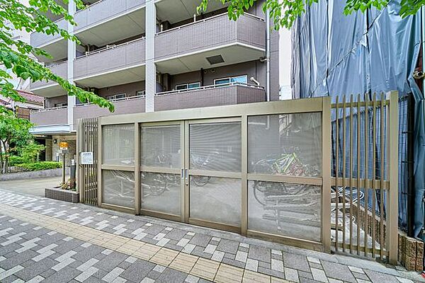 【駐輪場】空き情報等については、担当者にお問合せください。
