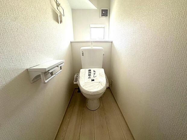 1F トイレ