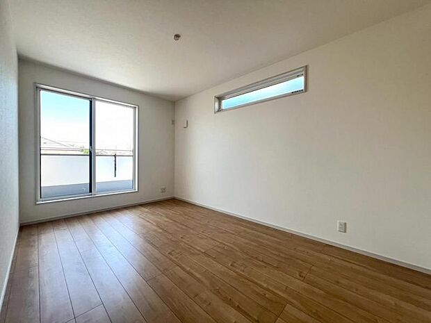 広々空間で家族一緒に寝れますね!