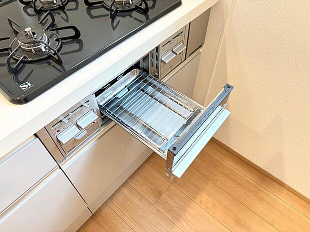 その季節で旬のお魚を楽しめます。お正月はお餅を焼くのも良さそうですね!