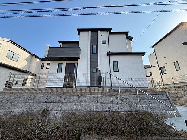 時間を超えて、受け継がれていく住まいを。