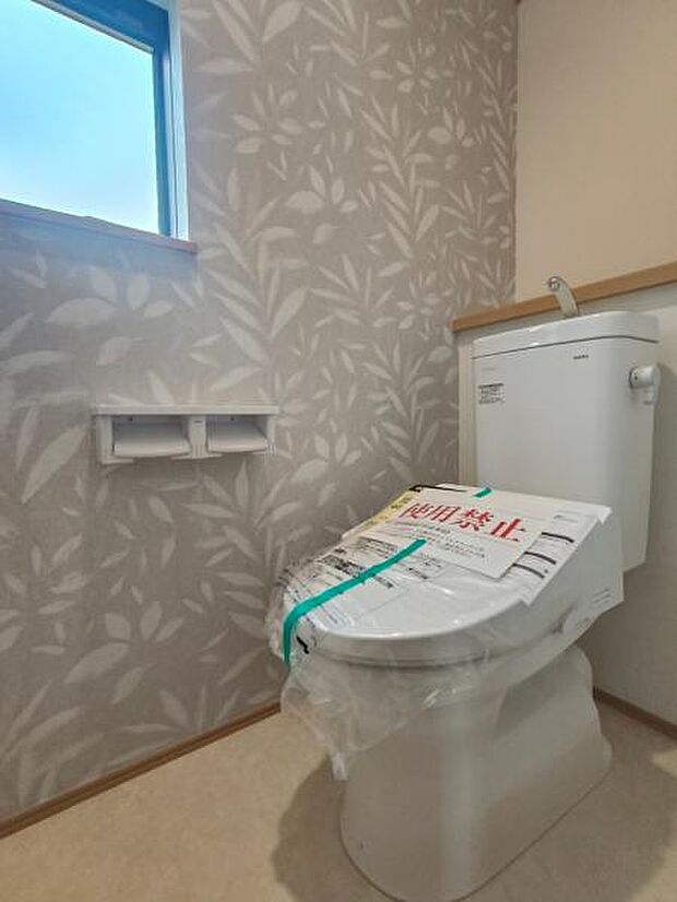 1つじゃ足りないとお声の多いお手洗い。二階にもありますので混まなくて良いですね!