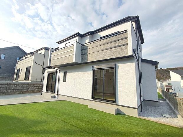 世代を超えて、受け継がれていく住まいを。