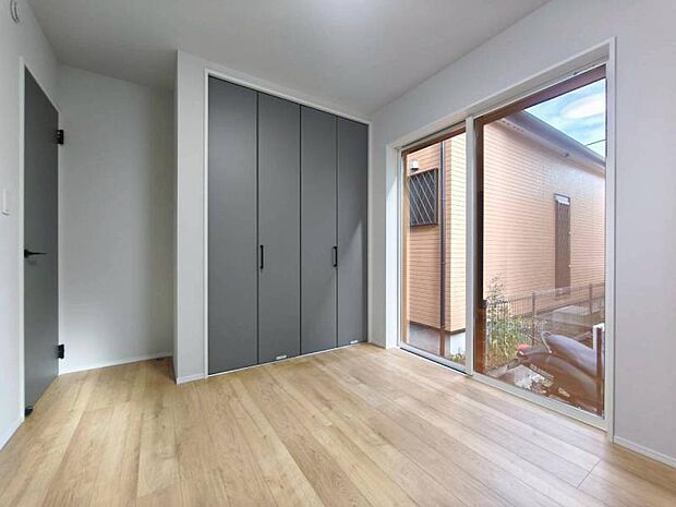 各部屋にクローゼット完備。ゆとりの収納で片付けも掃除もテキパキ完了。