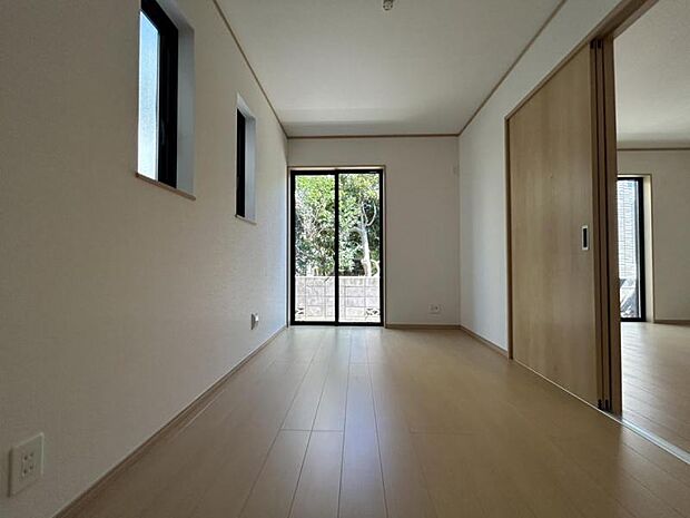 陽の入る空間でゆっくり過ごせます!