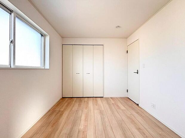 収納スペースも確保し、利便性ある空間。