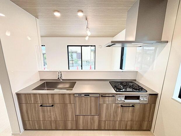 調理台が広く、お料理も楽しい時間になりますね！