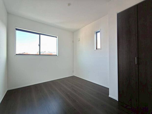 各部屋にクローゼット完備。ゆとりの収納で片付けも掃除もテキパキ完了。