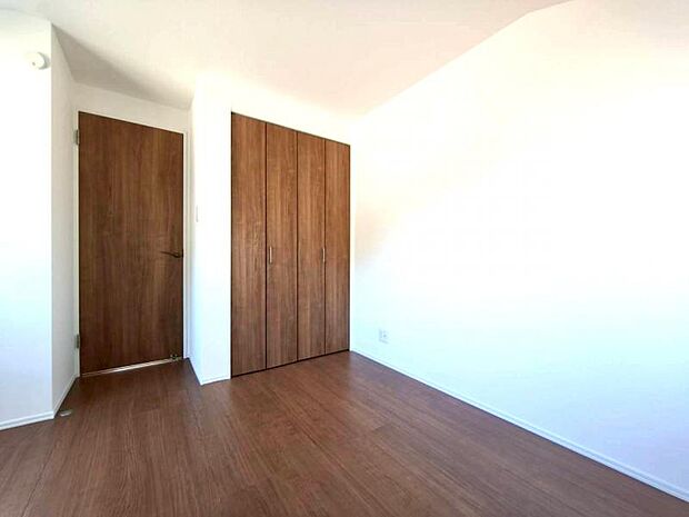 広々空間で家族一緒に寝れますね！