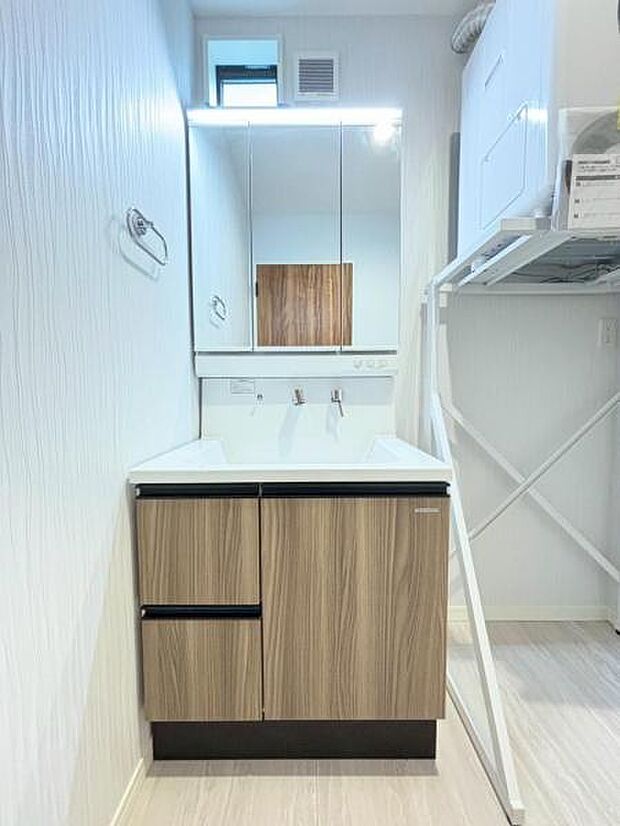 清潔感ある洗面台で気持ちも高まりますね！