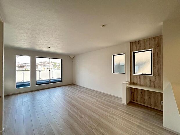 ■リビングにて笑顔たくさん、暖まる一家団欒の時間を。