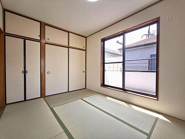 畳の香りに包まれる、心ほどける癒し空間。