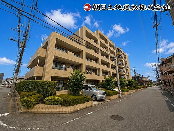 世代を超えて、受け継がれていく住まいを。