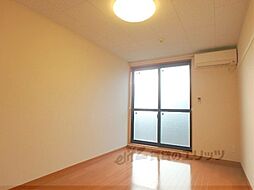 近鉄京都線 竹田駅 徒歩10分の賃貸アパート 1階1Kのリビング/ダイニング