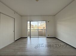 ジャデーン桂I 107 1階4DKのリビング/ダイニング