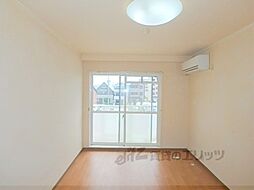 マンションＡ 2階1Kのリビング/ダイニング