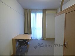 レオパレスＵｒｂａｎ桂坂 210 2階1Kのリビング/ダイニング