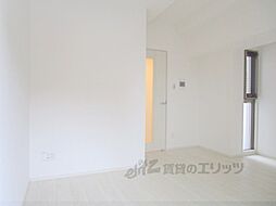 JR東海道・山陽本線 西大路駅 徒歩8分の賃貸マンション 5階1Kのリビング/ダイニング