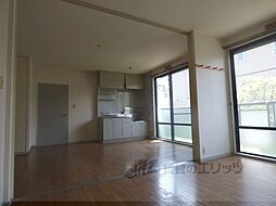 阪急京都本線 桂駅 徒歩5分の賃貸アパート 1階3LDKのリビング/ダイニング