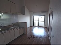 JR東海道・山陽本線 桂川駅 徒歩9分の賃貸マンション 5階2LDKのリビング/ダイニング