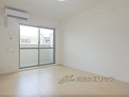 京都市営烏丸線 竹田駅 徒歩11分の賃貸マンション 2階1Kのリビング/ダイニング