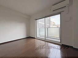 MV.IMP京都九条 2階1Kのリビング/ダイニング