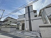 桂駅より徒歩2分 2階 築8年10ヶ月の賃貸物件