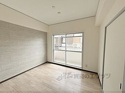 京阪本線 墨染駅 徒歩4分の賃貸マンション 1階2Kのリビング/ダイニング