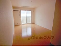 アウドムラ 1階1Kのリビング/ダイニング