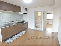 アーチスト島田 207 2階3LDKのリビング/ダイニング