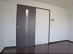 ヴァンヴェルデ西京極 4階1Kのリビング/ダイニング