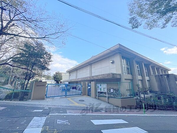 画像22:桃山東小学校まで850メートル