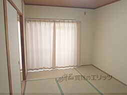 リバーサイド花水樹 202 2階2DKのリビング/ダイニング