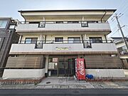 東野駅より徒歩23分 築35年8ヶ月 3階建の賃貸物件