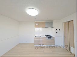 近鉄京都線 竹田駅 バス17分 久我石原町下車 徒歩7分の賃貸アパート 1階1LDKのリビング/ダイニング