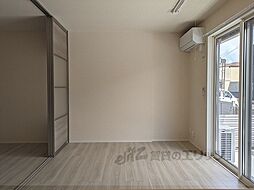 近鉄京都線 上鳥羽口駅 徒歩24分の賃貸アパート 1階2LDKのリビング/ダイニング