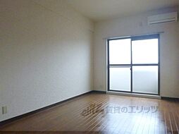 コート木幡 205 2階1Kのリビング/ダイニング