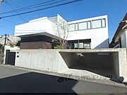 城陽駅より徒歩25分 2階 築20年の賃貸物件